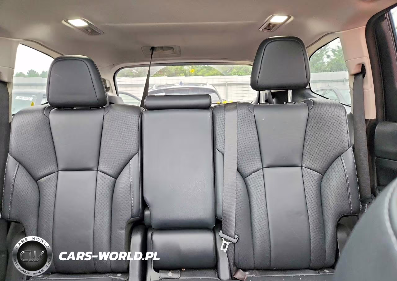 2023 Subaru Ascent Touring VIN:4S4WMARD7P3420921 - 10