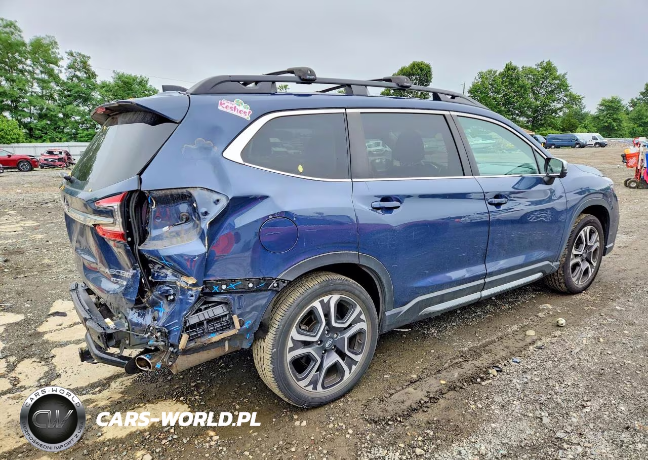 2023 Subaru Ascent Touring VIN:4S4WMARD7P3420921 - 3