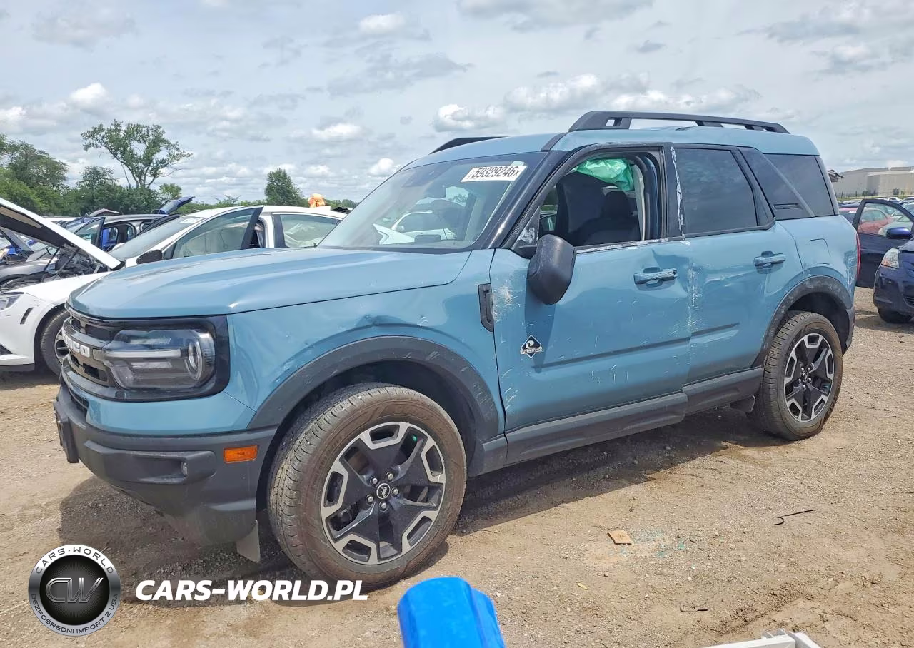 2023 Ford Bronco Sport Outer Banks – zdjęcie 1 z 13