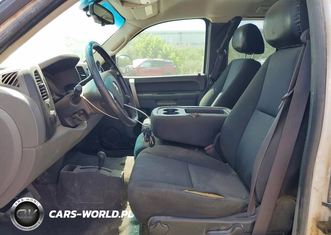 2011 Chevrolet Silverado K1500 Ls VIN:1GCRKREA3BZ277652 - 7
