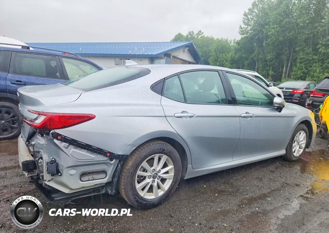 2025 Toyota Camry Le VIN:4T1DBADK7SU030911 - 3