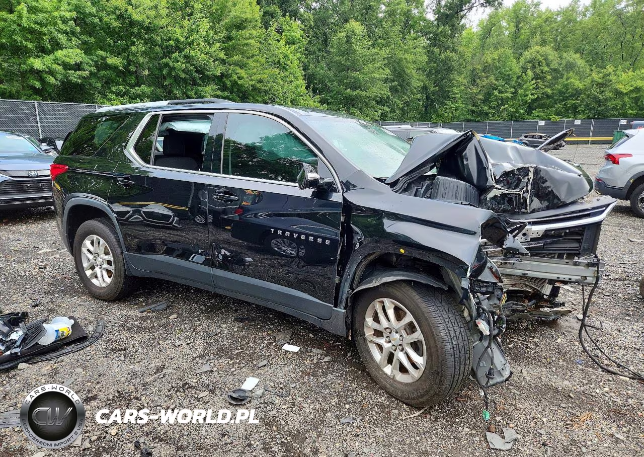 2018 Chevrolet Traverse Lt VIN:1GNERGKW2JJ186469 - 4