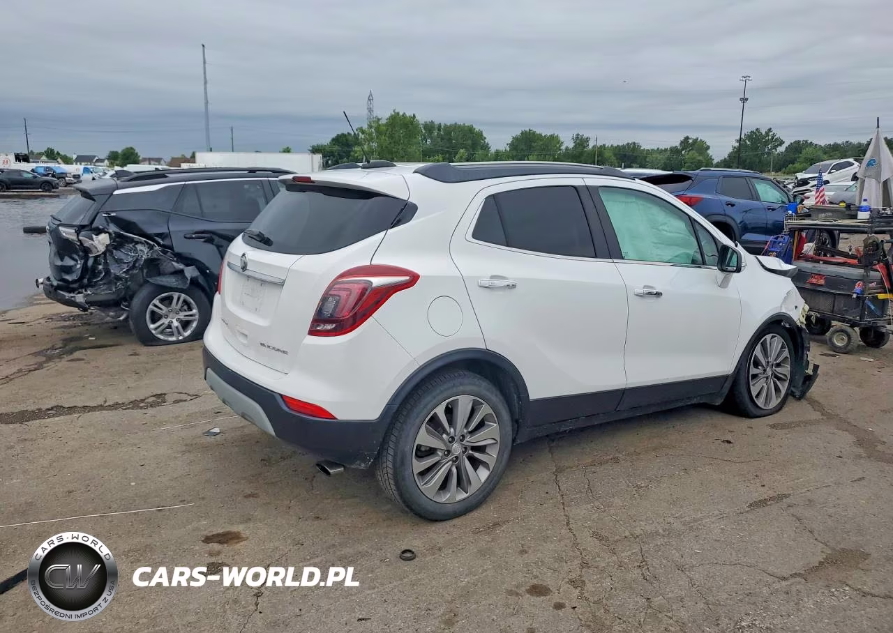 2018 Buick Encore Preferred VIN:KL4CJASB5JB528504 - 3