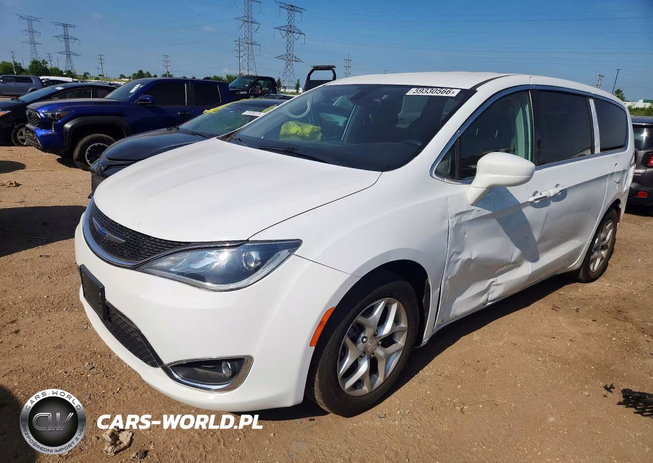 2019 Chrysler Pacifica Touring Plus