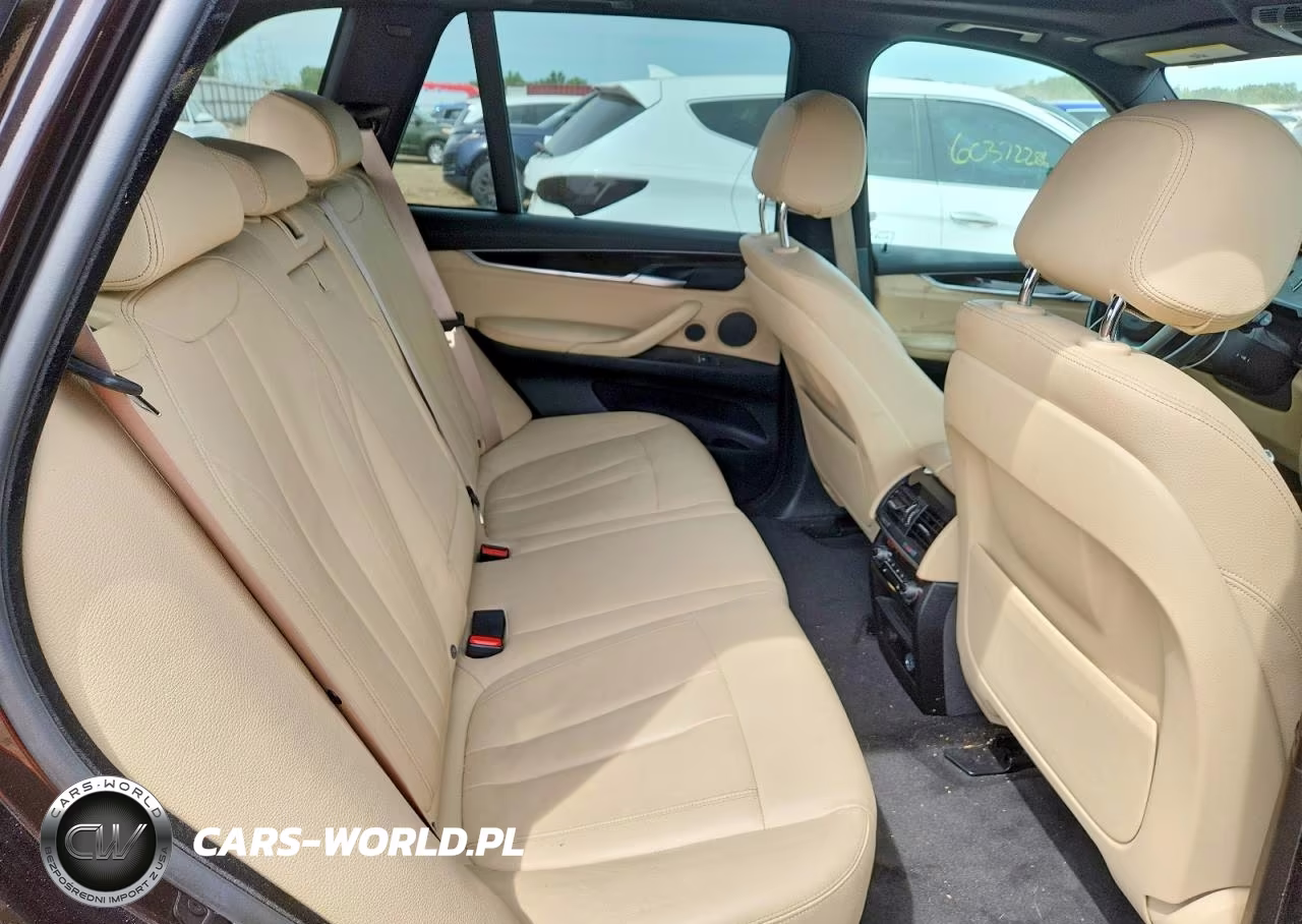 2017 BMW X5 xDrive35I VIN:5UXKR0C38H0V73825 - 11