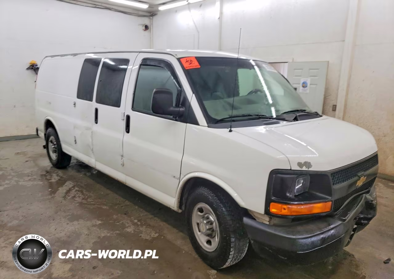 2012 Chevrolet Express 3500 Cargo Delivery Van VIN:1GCZGUCGXC1197230 - 4