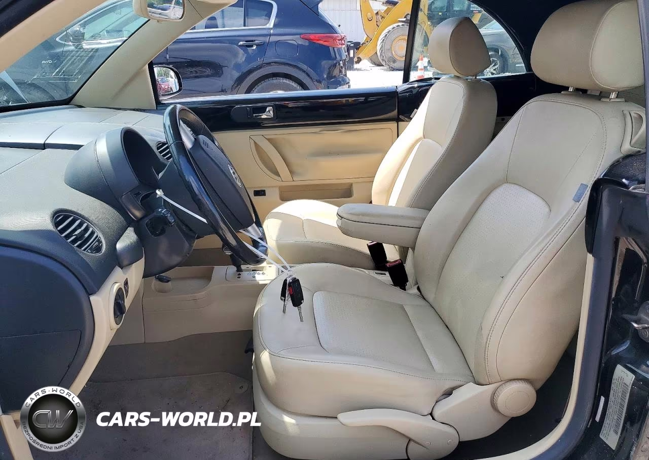 2008 Volkswagen New Beetle Convertible Se VIN:3VWRF31Y28M419954 - 7