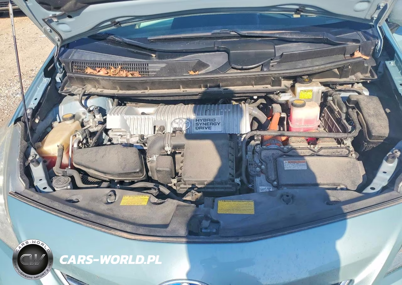 2013 Toyota Prius V Two VIN:JTDZN3EU4D3189245 - 11