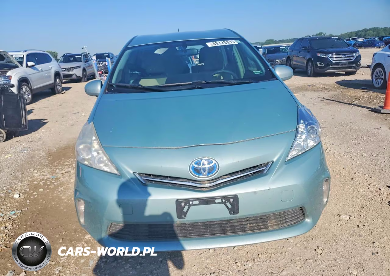 2013 Toyota Prius V Two VIN:JTDZN3EU4D3189245 - 5