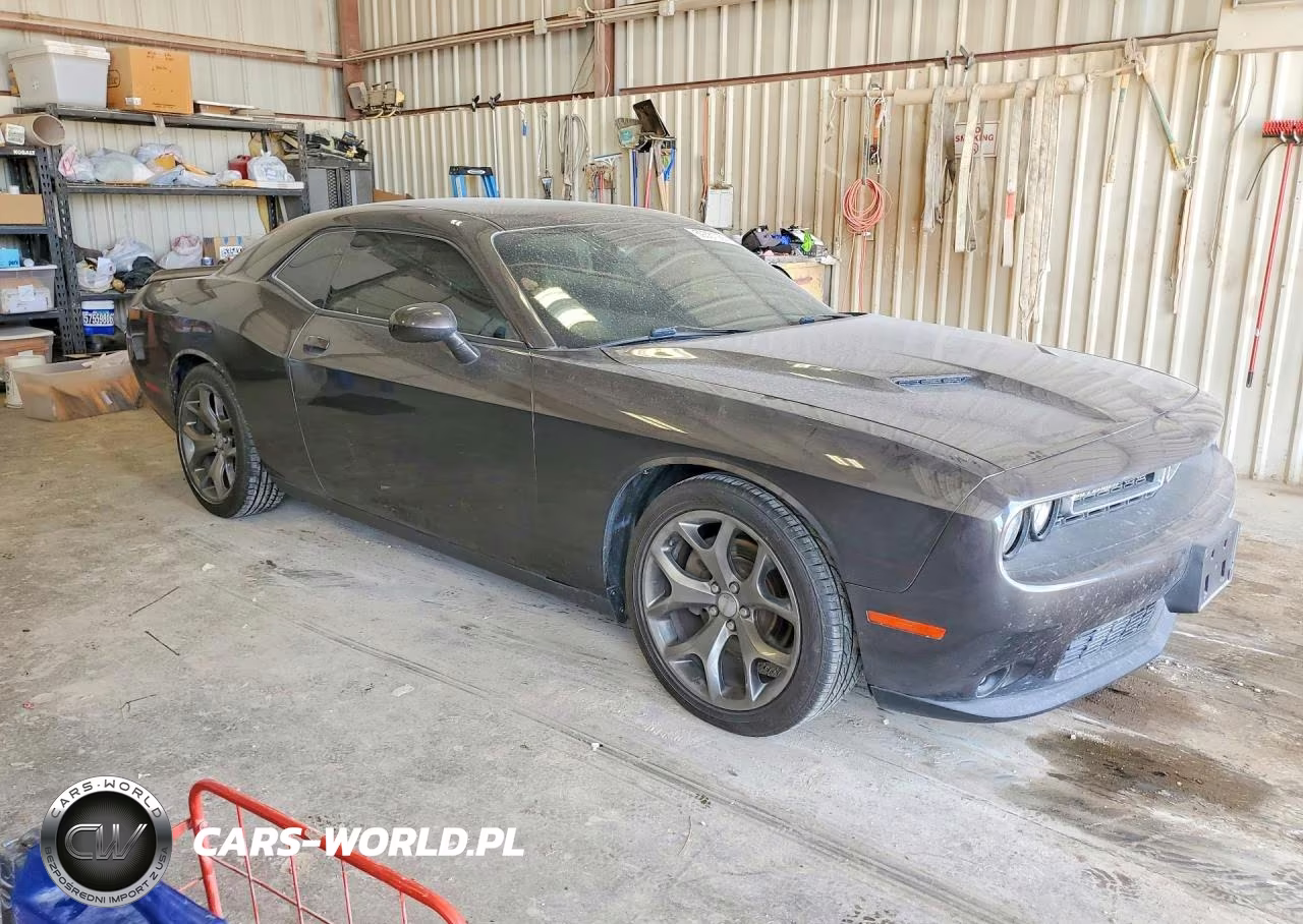 2015 Dodge Challenger Sxt Plus VIN:2C3CDZBG0FH823651 - 4