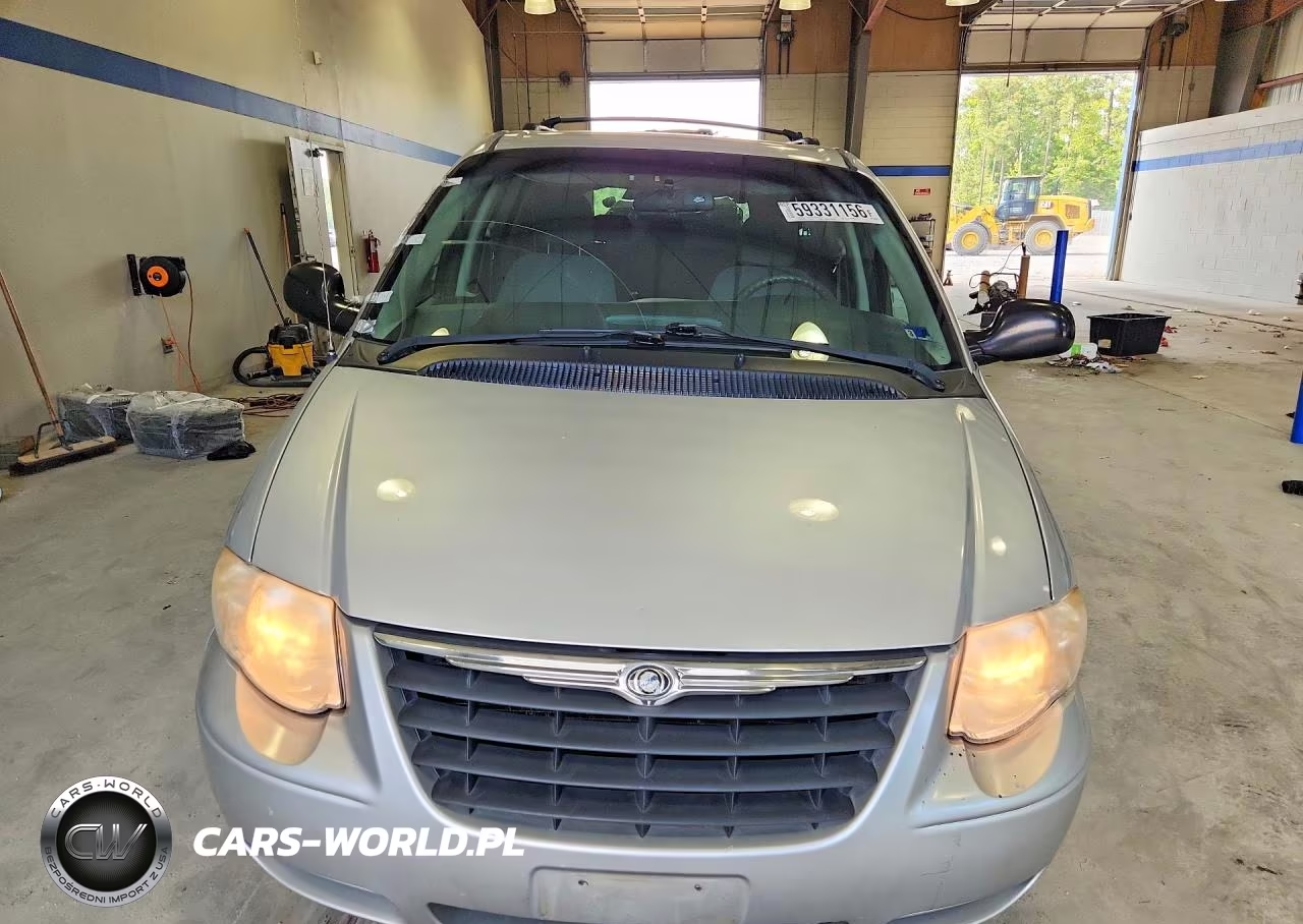 2007 Chrysler Town & Country Lx VIN:2A8GP44R77R144065 - 5