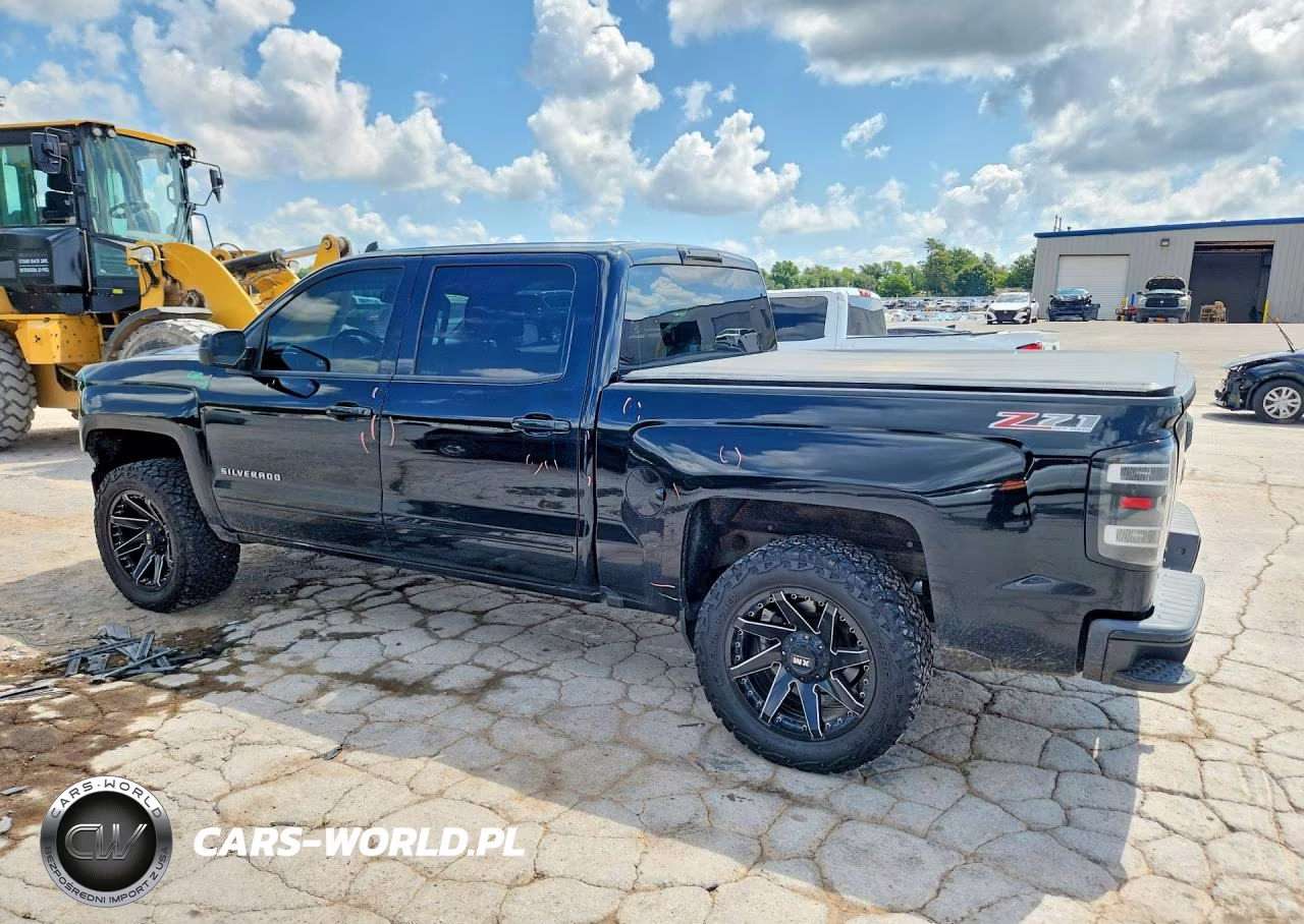 2017 Chevrolet Silverado K1500 Lt VIN:3GCUKREC1HG262524 - 2