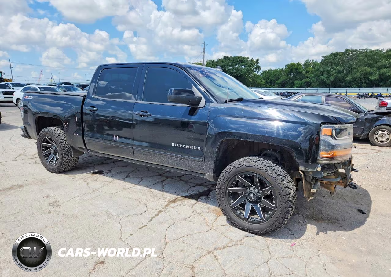2017 Chevrolet Silverado K1500 Lt VIN:3GCUKREC1HG262524 - 4