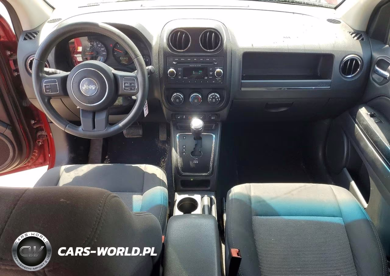 2012 Jeep Compass Latitude VIN:1C4NJCEB4CD580185 - 8