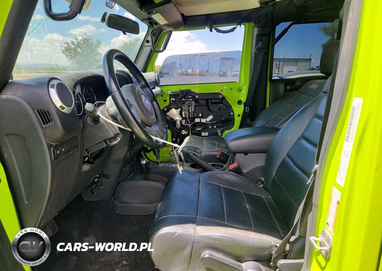 2012 Jeep Wrangler Unlimited Rubicon VIN:1C4BJWFG3CL248677 - 7