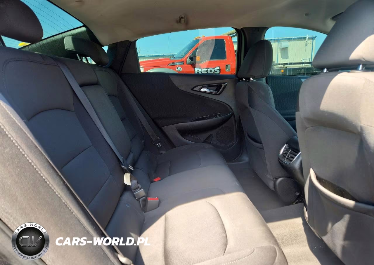 2018 Chevrolet Malibu Lt VIN:1G1ZD5ST0JF255464 - 10