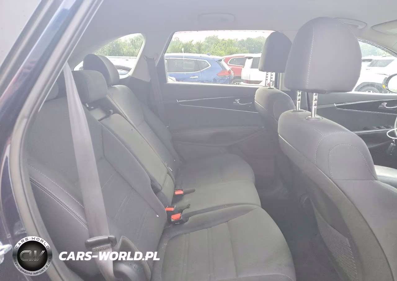 2020 Kia Sorento Lx VIN:5XYPGDA38LG670209 - 11
