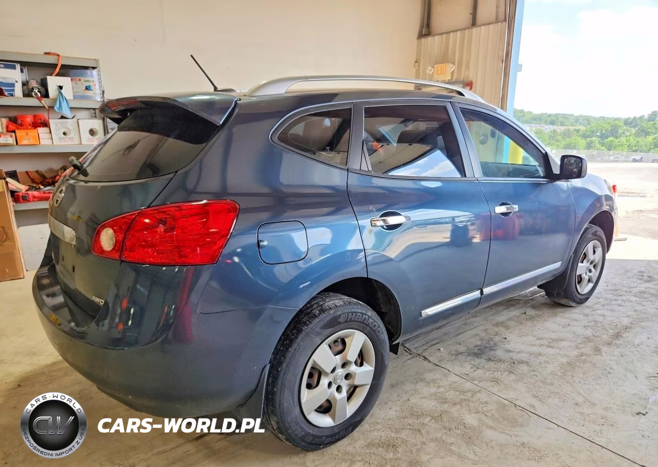 2014 Nissan Rogue Select S VIN:JN8AS5MV7EW721166 - 3