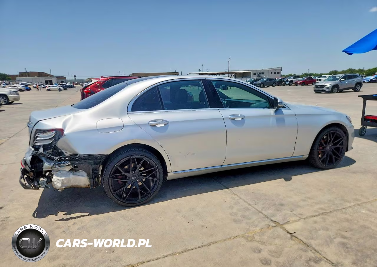 2017 Mercedes-Benz E 300 4Matic VIN:WDDZF4KB8HA199404 - 3