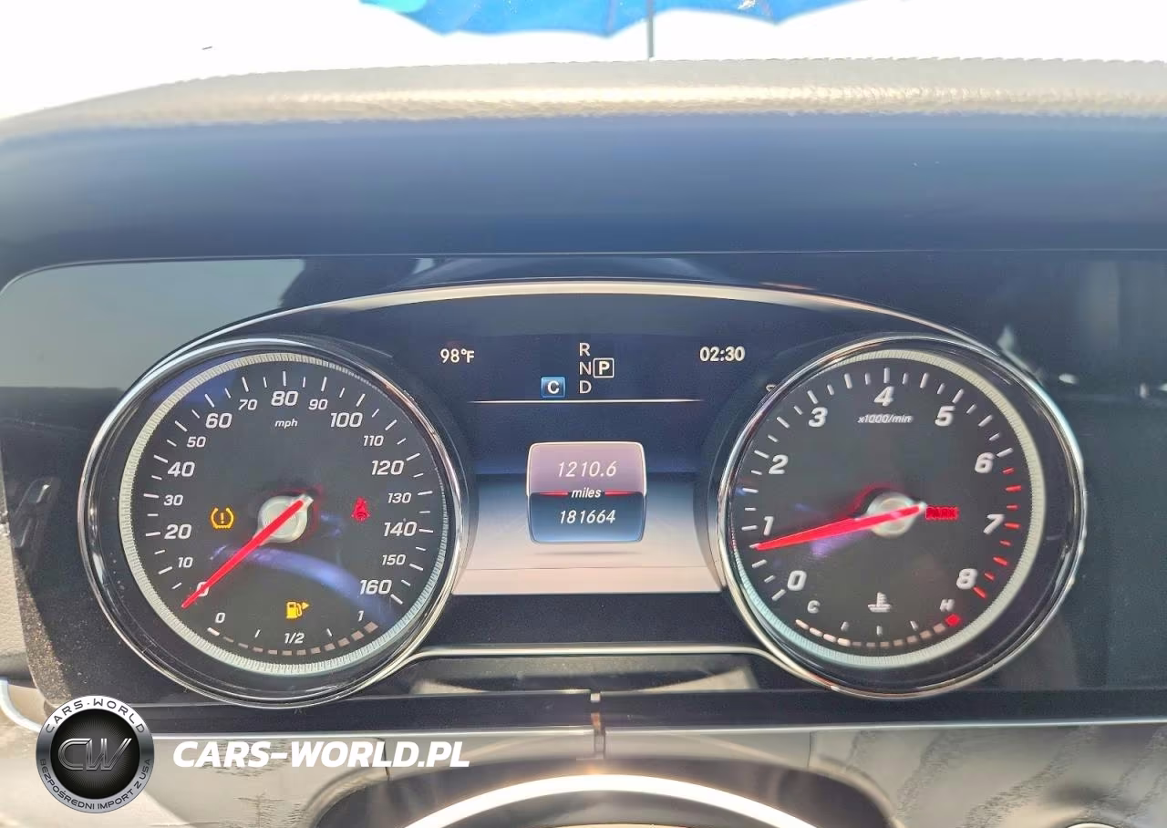 2017 Mercedes-Benz E 300 4Matic VIN:WDDZF4KB8HA199404 - 9