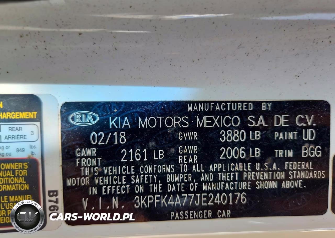 2018 Kia Forte Lx VIN:3KPFK4A77JE240176 - 12