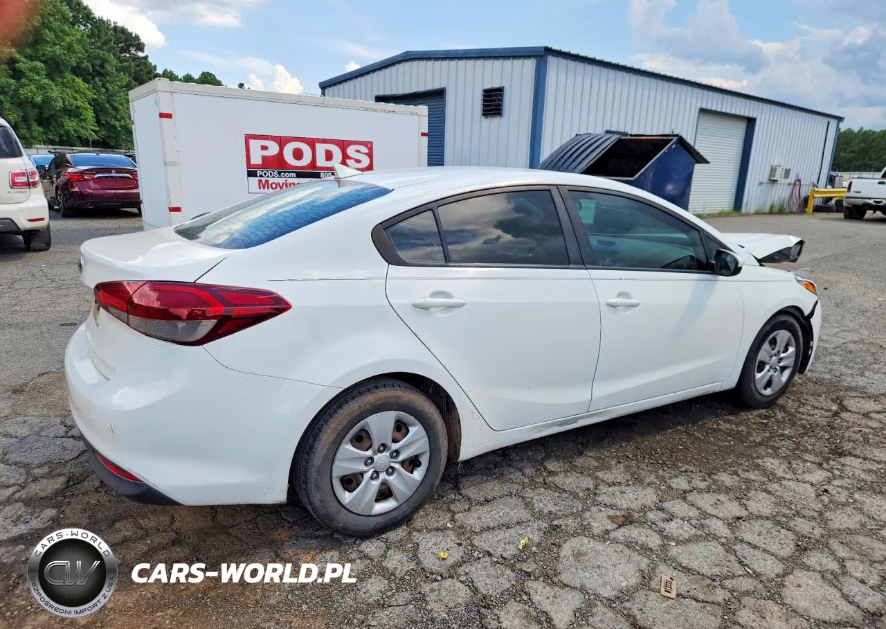 2018 Kia Forte Lx VIN:3KPFK4A77JE240176 - 3