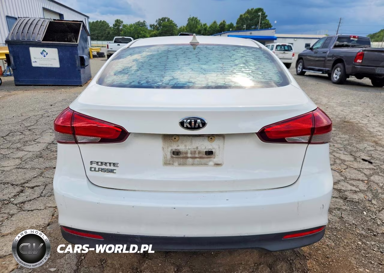 2018 Kia Forte Lx VIN:3KPFK4A77JE240176 - 6