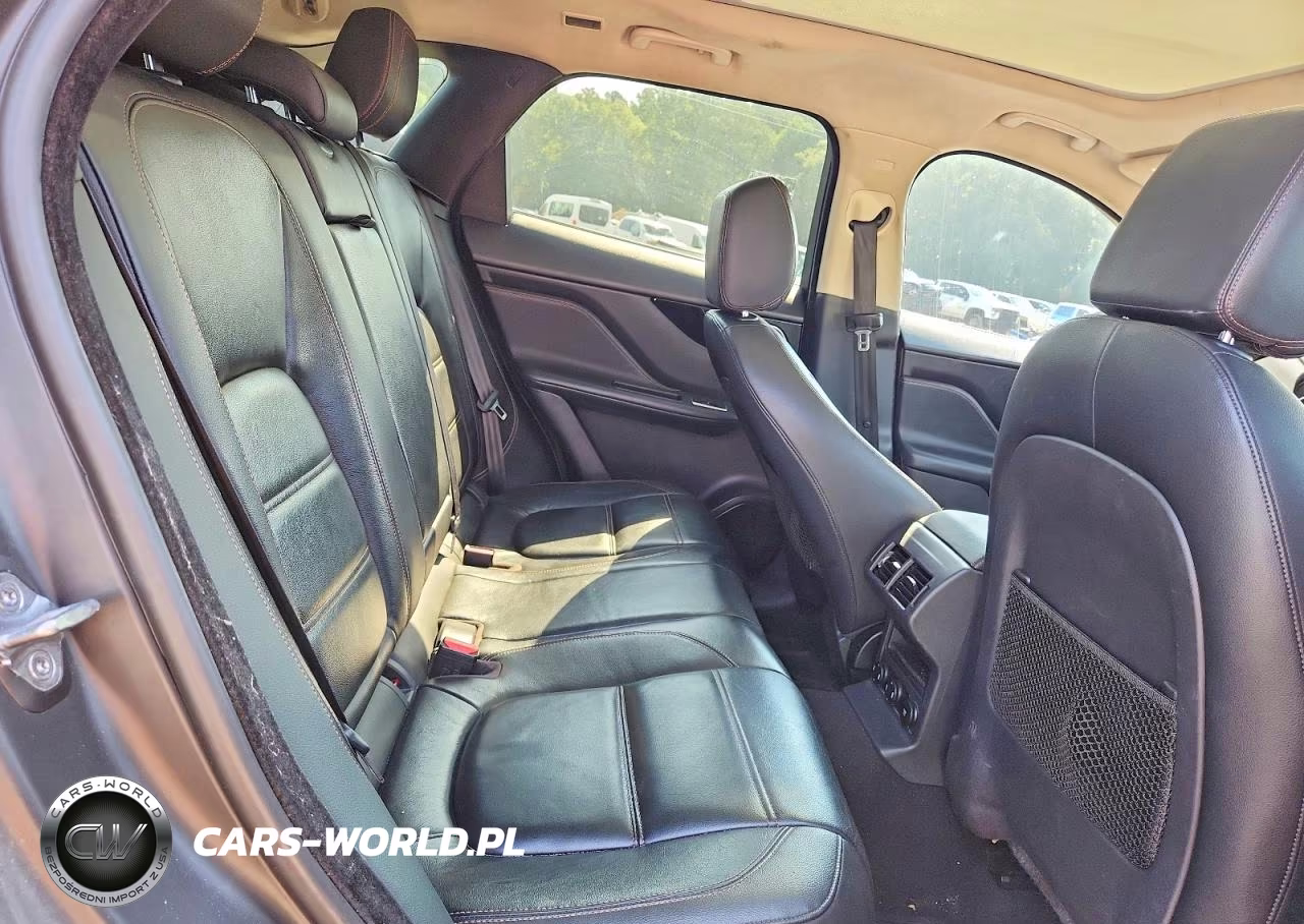 2020 Jaguar F-Pace 4C 4D Suv 30T Prestige VIN:SADCK2GX9LA634769 - 11