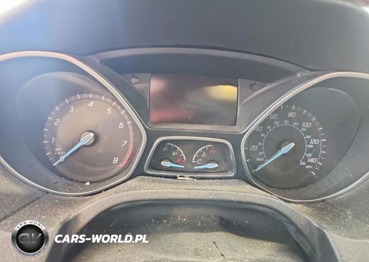 2013 Ford Focus Se VIN:1FADP3K23DL285249 - 9
