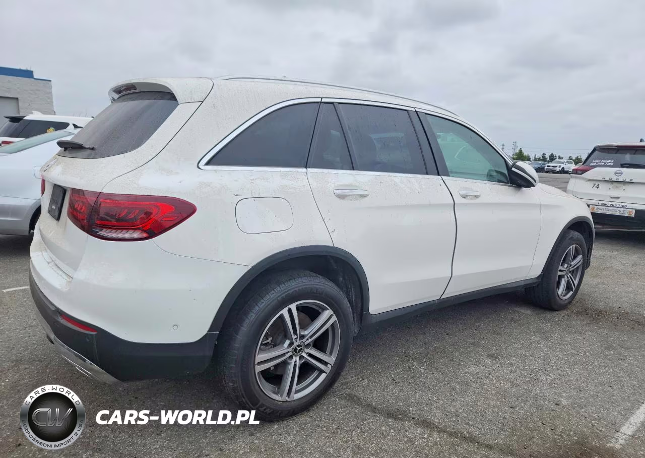 2021 Mercedes-Benz Glc 300 VIN:W1N0G8DBXMV278637 - 3