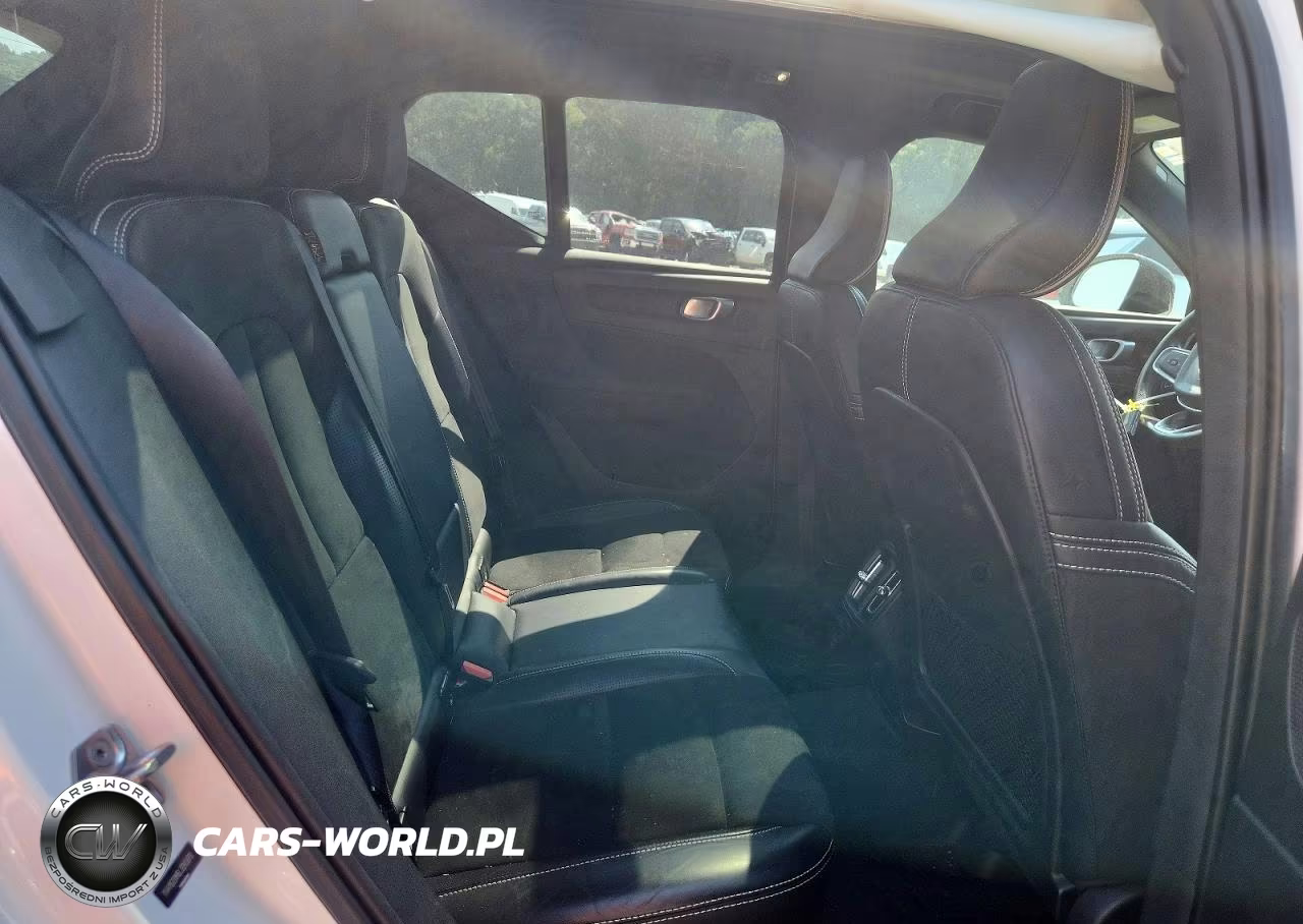 2020 Volvo Xc40 Awd T5 R-Design VIN:YV4162UM6L2245970 - 11