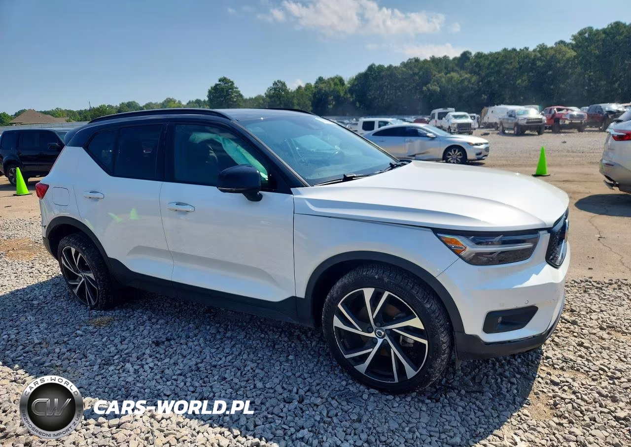2020 Volvo Xc40 Awd T5 R-Design VIN:YV4162UM6L2245970 - 4