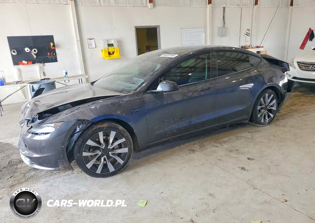 2024 Tesla Model 3 – zdjęcie 1 z 12