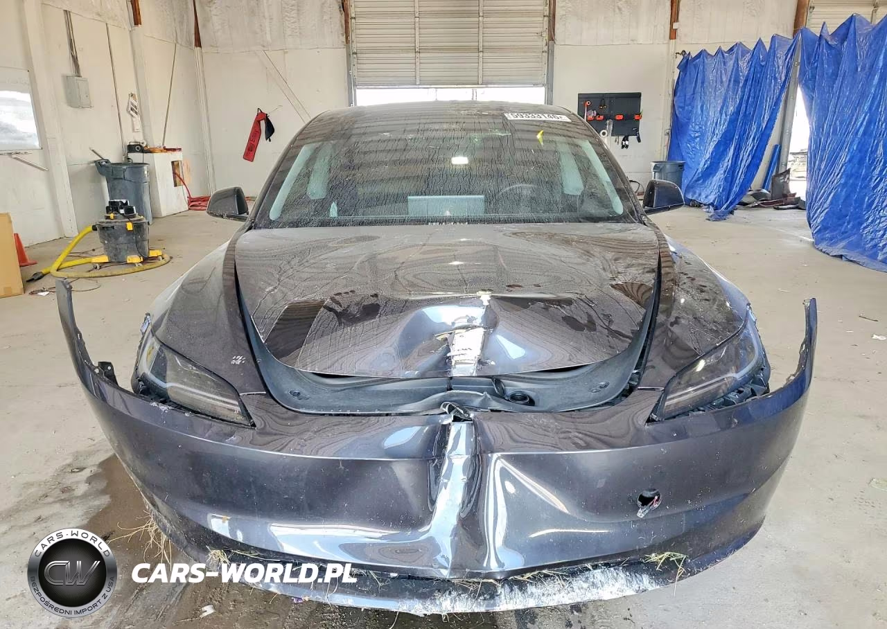 2024 Tesla Model 3 VIN:5YJ3E1EA4RF830114 - 5