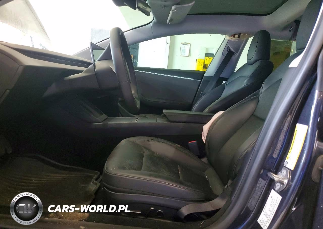 2024 Tesla Model 3 VIN:5YJ3E1EA4RF830114 - 7