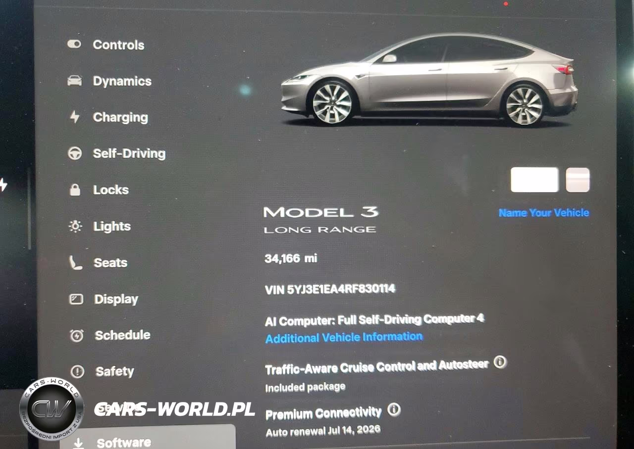 2024 Tesla Model 3 VIN:5YJ3E1EA4RF830114 - 9