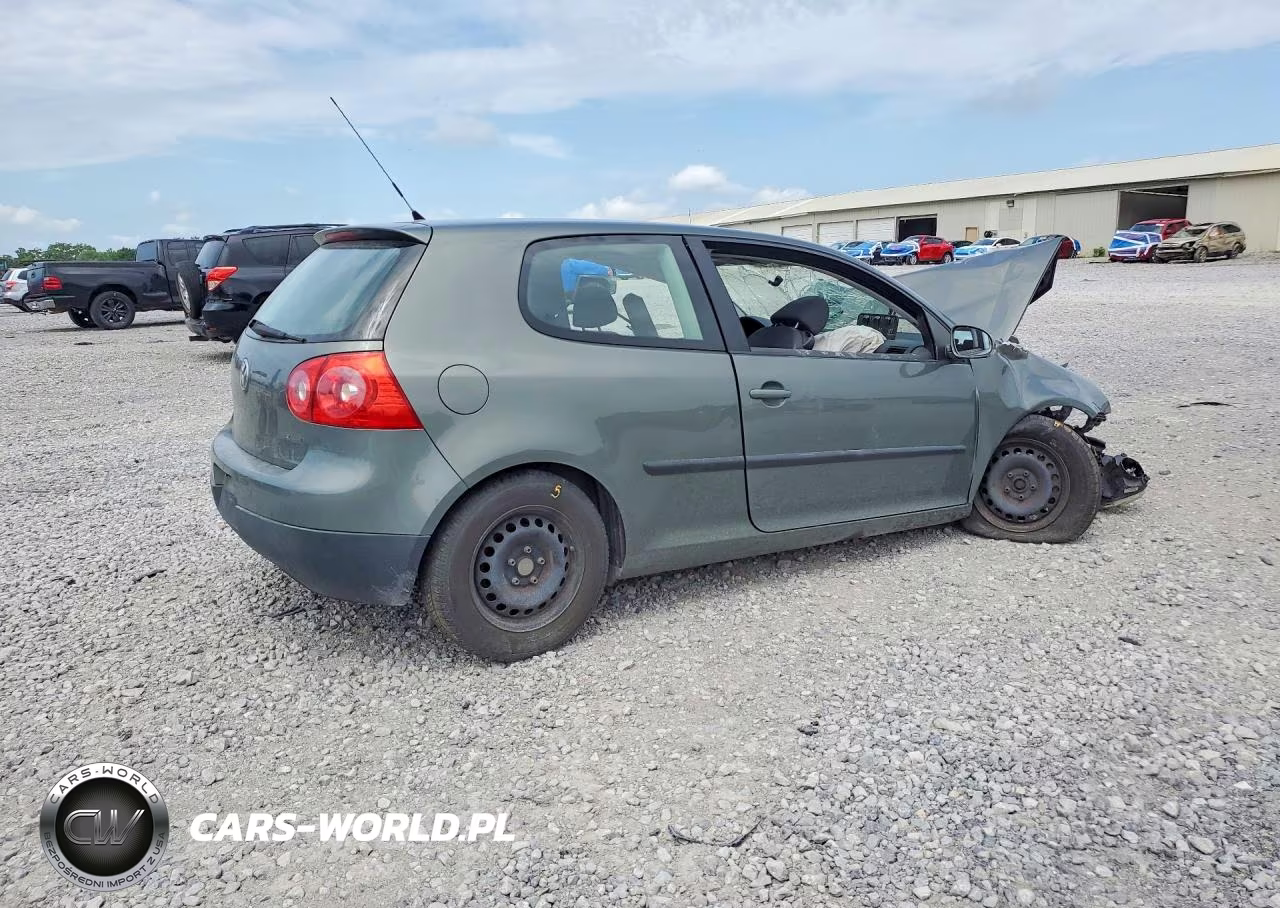 2008 Volkswagen Rabbit VIN:WVWBA71K98W077392 - 3