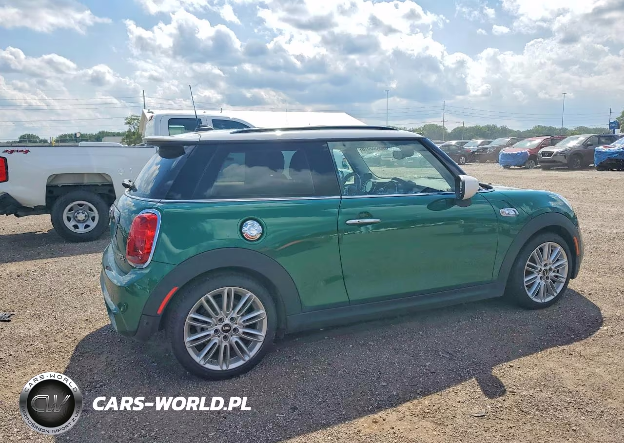 2020 Mini Cooper S VIN:WMWXR5C01L2L71963 - 3