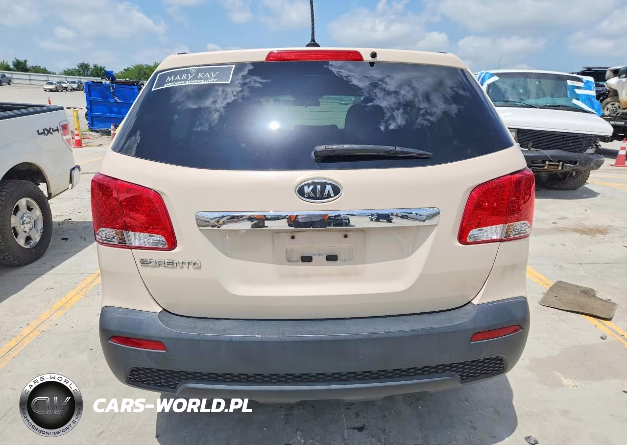 2011 Kia Sorento Lx VIN:5XYKTCA14BG174160 - 6