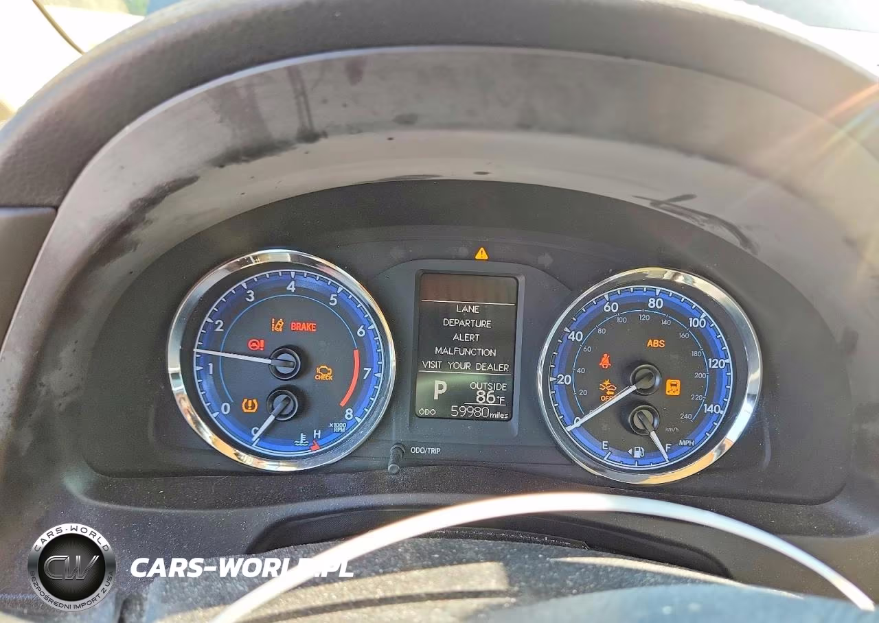 2018 Toyota Corolla Le VIN:5YFBURHE3JP744913 - 9