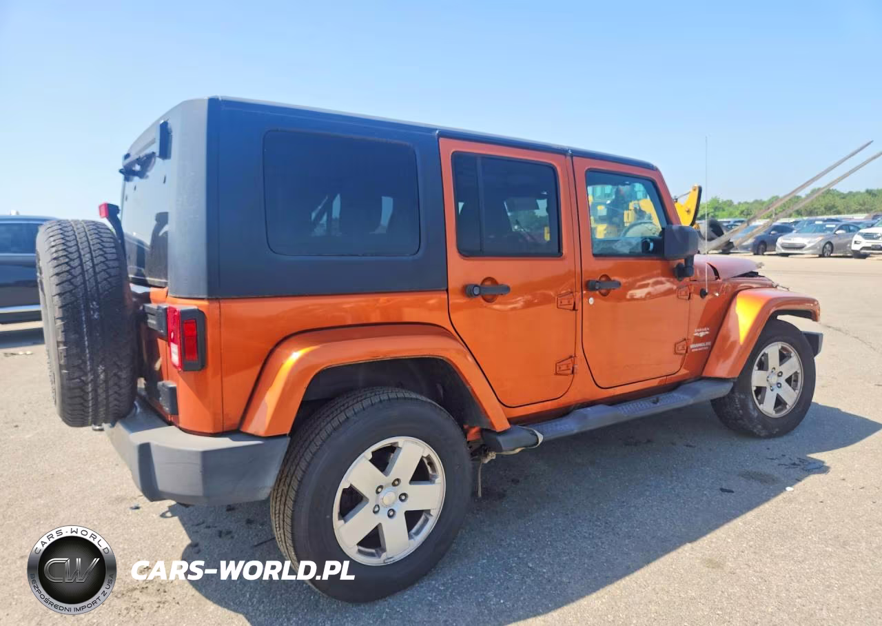 2011 Jeep Wrangler Unlimited Sahara VIN:1J4HA5H15BL617478 - 3
