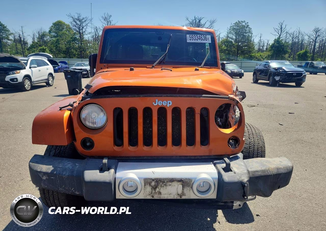 2011 Jeep Wrangler Unlimited Sahara VIN:1J4HA5H15BL617478 - 5