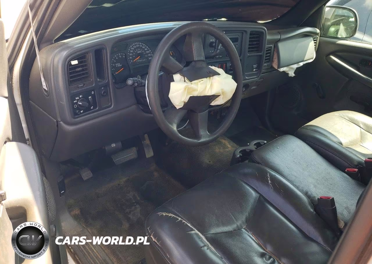 2007 GMC Sierra C2500 Heavy Duty VIN:1GTHC24U57E179605 - 8