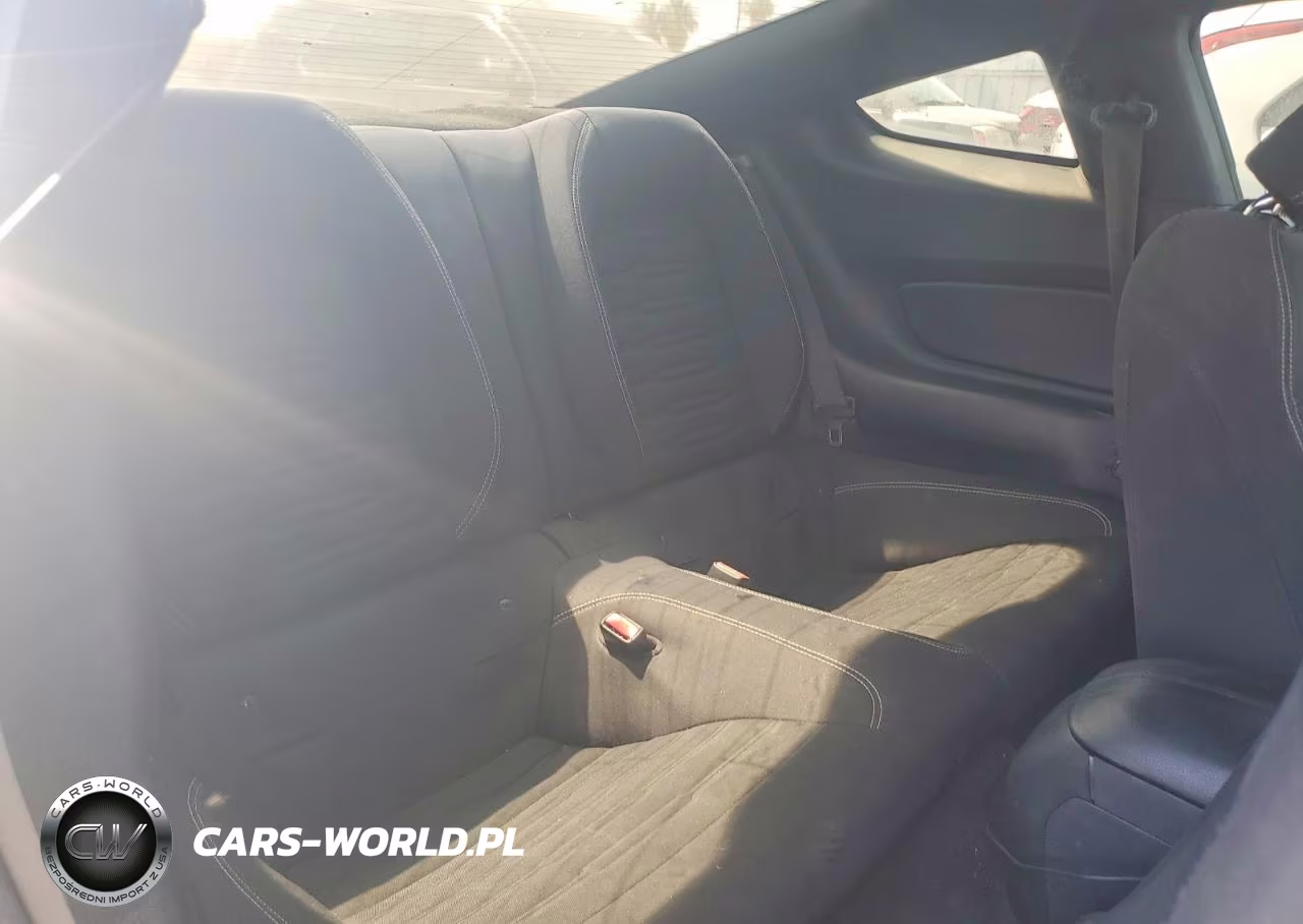 2015 Ford Mustang VIN:1FA6P8TH1F5413696 - 10