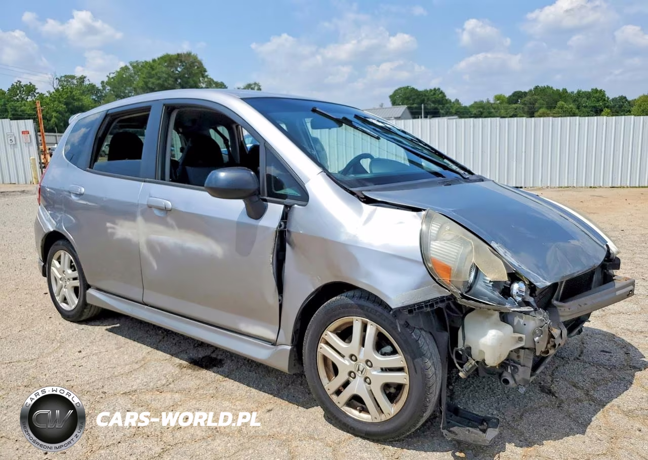 2008 Honda Fit VIN:JHMGD376X8S034430 - 4