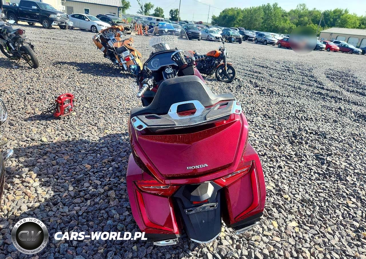 2018 Honda Gl1800 D VIN:JH2SC7953JK001308 - 4