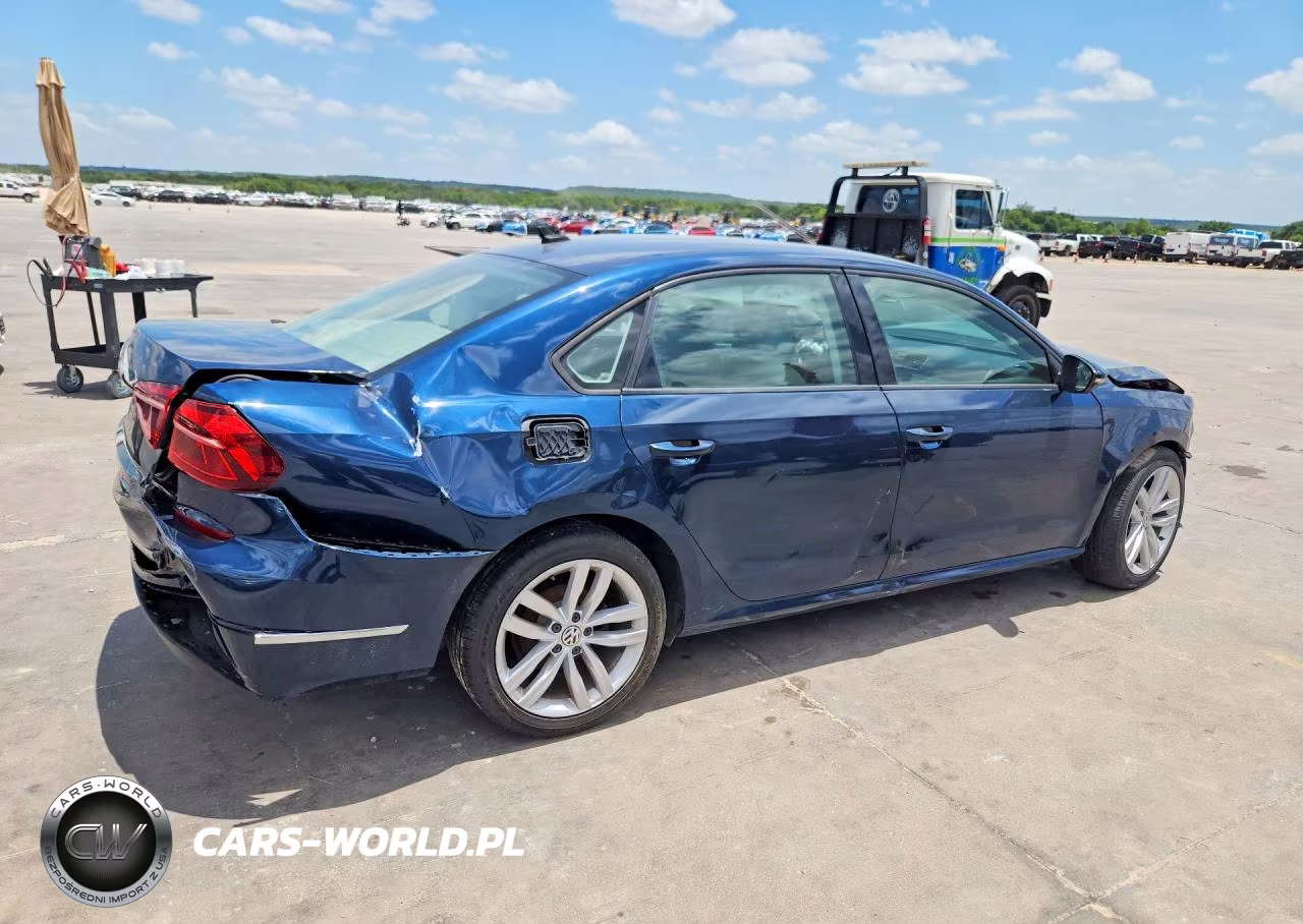 2019 Volkswagen Passat Wolfsburg VIN:1VWLA7A38KC014254 - 3