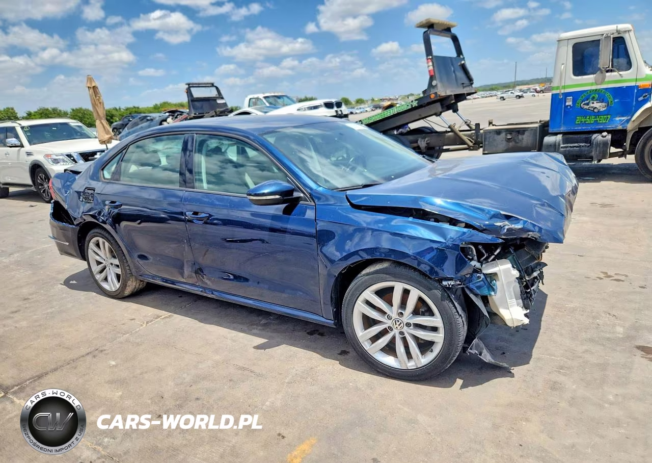 2019 Volkswagen Passat Wolfsburg VIN:1VWLA7A38KC014254 - 4