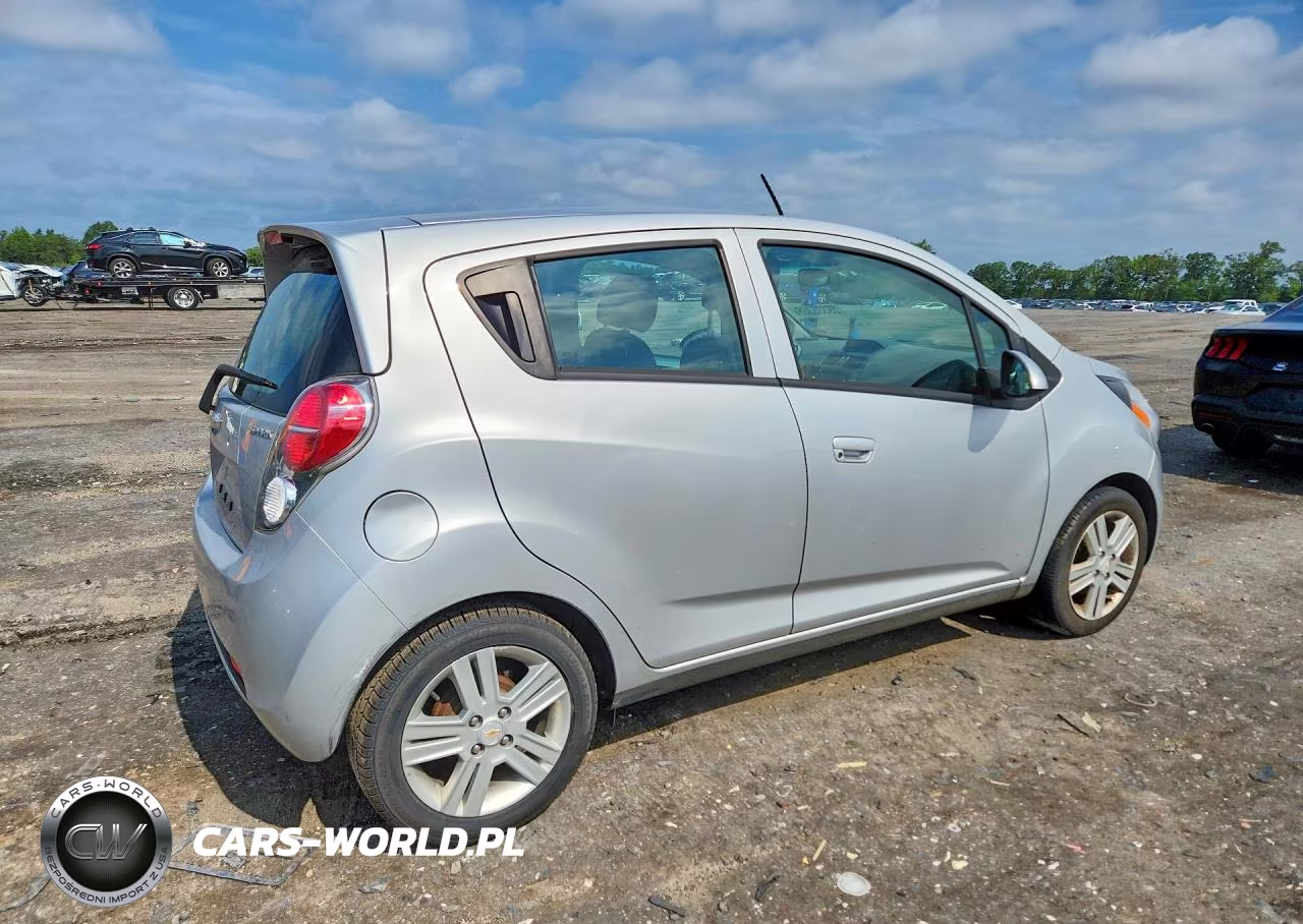 2015 Chevrolet Spark Ls VIN:KL8CB6S95FC741363 - 3