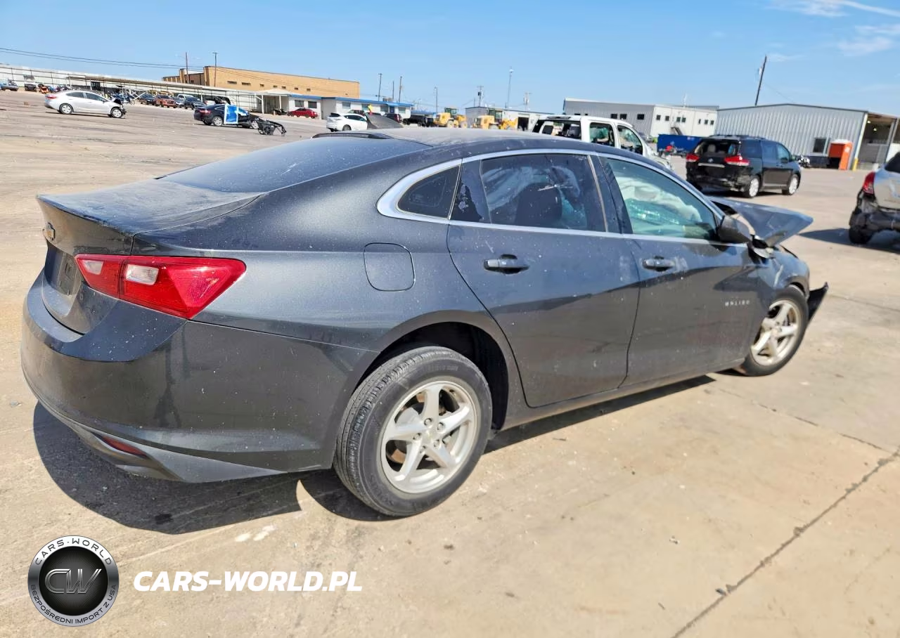 2018 Chevrolet Malibu Ls VIN:1G1ZB5ST4JF117142 - 3